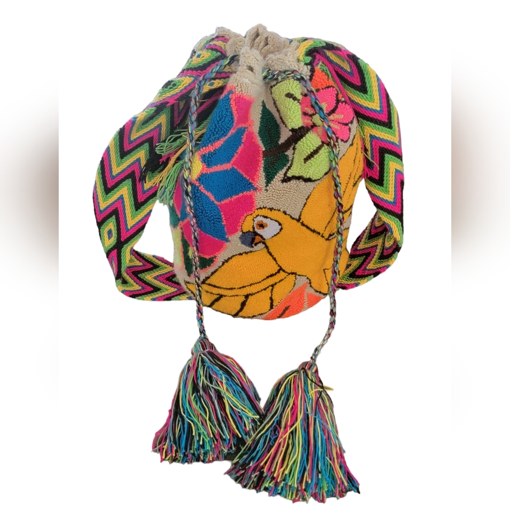 Wayuu Mochilla Bag - Picture 4 of 6